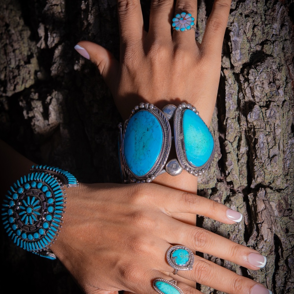 Large Turquoise Cuff - Picture 2 of 3